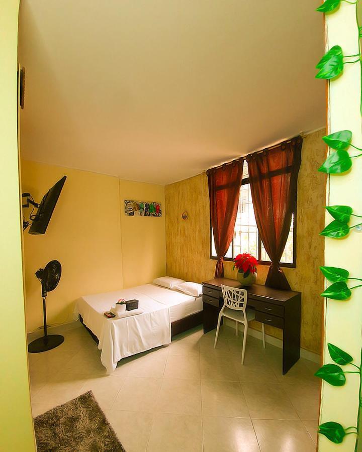 Hostal Gabo บูการามังกา ภายนอก รูปภาพ