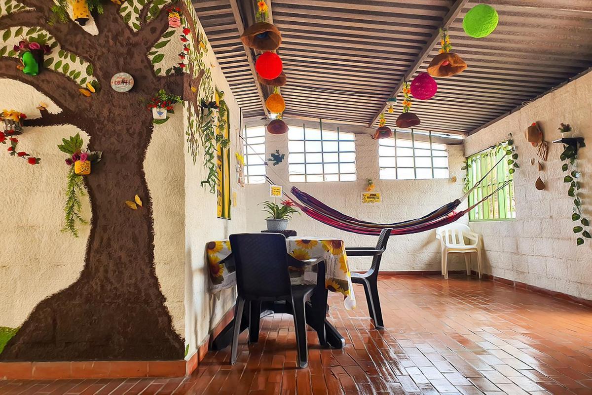 Hostal Gabo บูการามังกา ภายนอก รูปภาพ